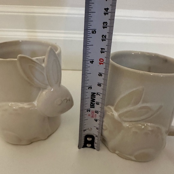 Set of 2 bunny rabbit Indigo mugs - Picture 4 of 6